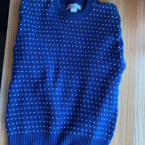 VINTAGE MEN'S ALL COTTON SWEATER **made in USA**